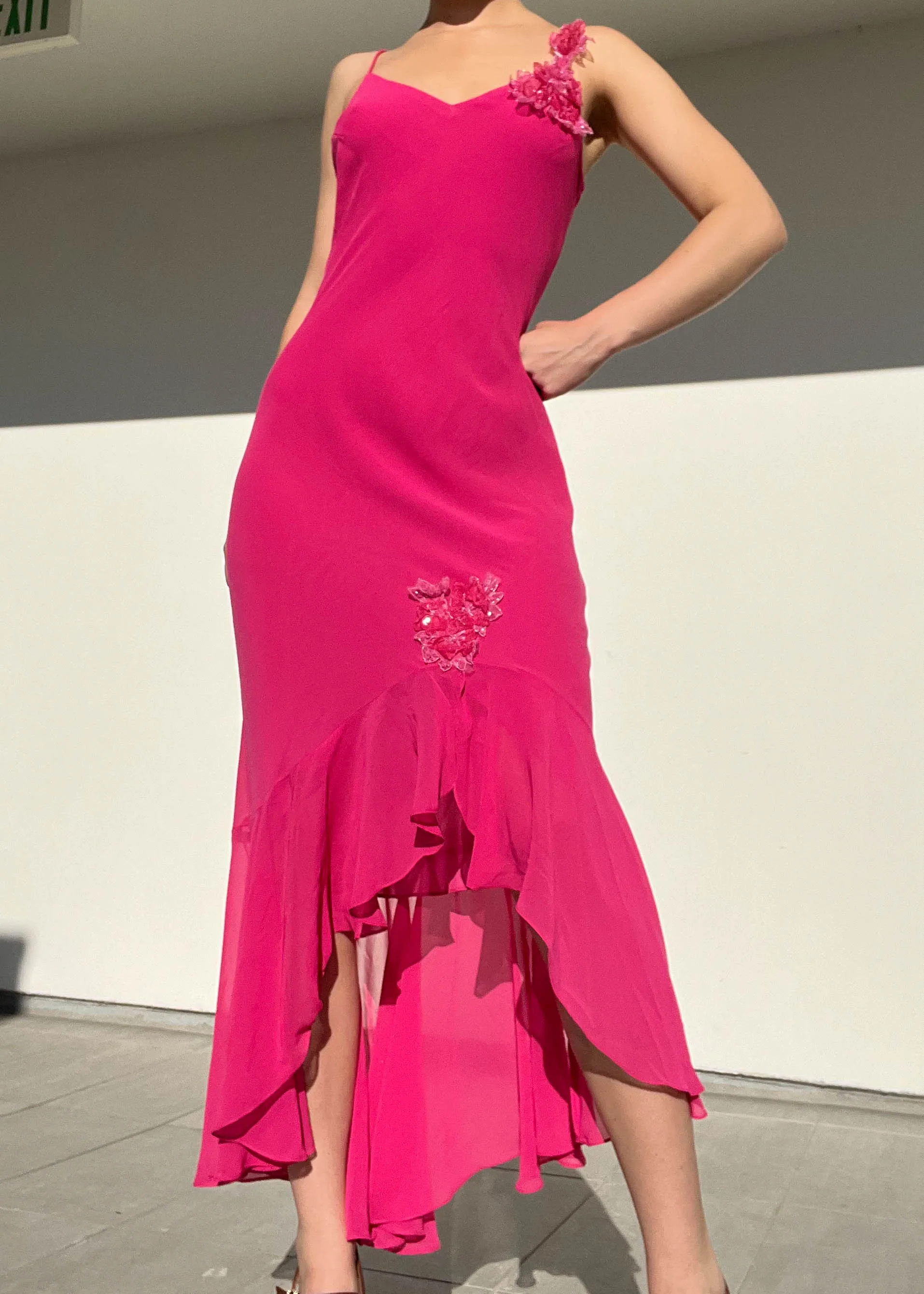 90's Hot Pink Mermaid Gown (M)