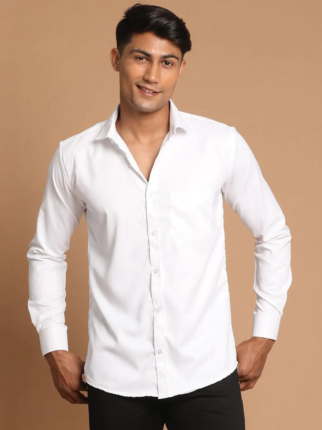 VASTRAMAY Men's White Cotton Solid Shirt